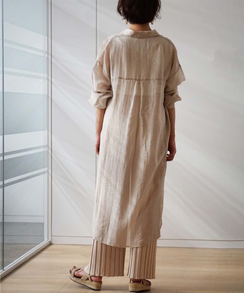 GeeRA（ジーラ）の「シアーロングシャツワンピース（シャツワンピース・レディース・ベージュ/ブラック・MEDIUM/LARGE）」の16枚目の写真