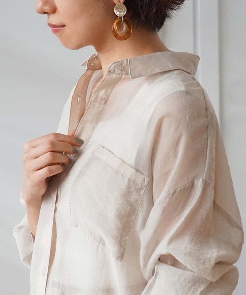 GeeRA（ジーラ）の「シアーロングシャツワンピース（シャツワンピース・レディース・ベージュ/ブラック・MEDIUM/LARGE）」の13枚目の写真