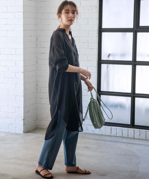 GeeRA（ジーラ）の「シアーロングシャツワンピース（シャツワンピース・レディース・ベージュ/ブラック・MEDIUM/LARGE）」の3枚目の写真