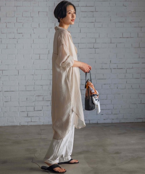 GeeRA（ジーラ）の「シアーロングシャツワンピース（シャツワンピース・レディース・ベージュ/ブラック・MEDIUM/LARGE）」の7枚目の写真