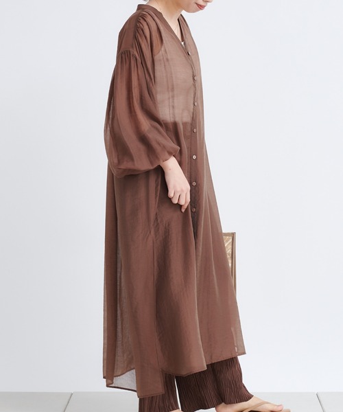 DouDou(ドゥドゥ)の「シアーシャツワンピース(ワンピース・レディース・ブラック/ブラウン/ピンク・FREE)」の3枚目の写真