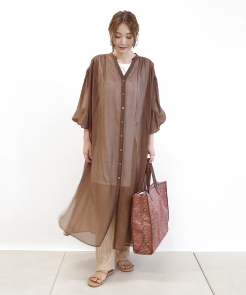 DouDou(ドゥドゥ)の「シアーシャツワンピース(ワンピース・レディース・ブラック/ブラウン/ピンク・FREE)」の5枚目の写真