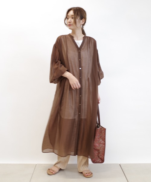 DouDou(ドゥドゥ)の「シアーシャツワンピース(ワンピース・レディース・ブラック/ブラウン/ピンク・FREE)」の8枚目の写真