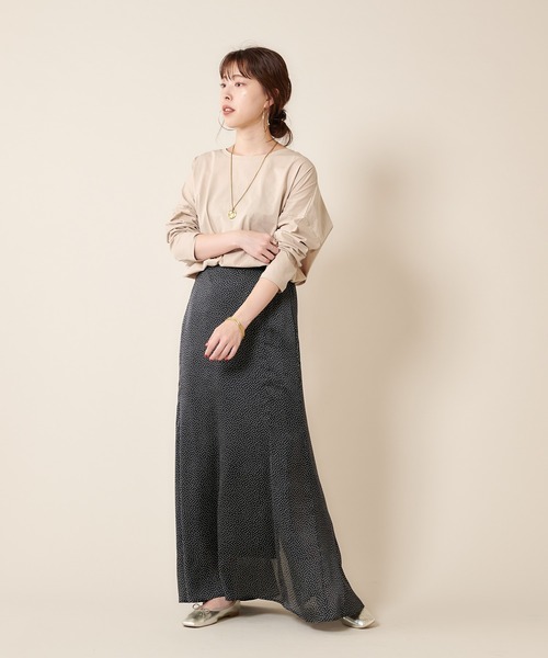 SHENERY(シーナリー)の「シルケットカットソー(Tシャツ/カットソー・レディース・オフホワイト/ベージュ/カーキ・FREE)」の9枚目の写真