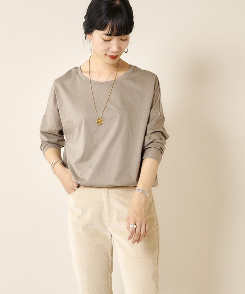 SHENERY(シーナリー)の「シルケットカットソー(Tシャツ/カットソー・レディース・オフホワイト/ベージュ/カーキ・FREE)」の17枚目の写真