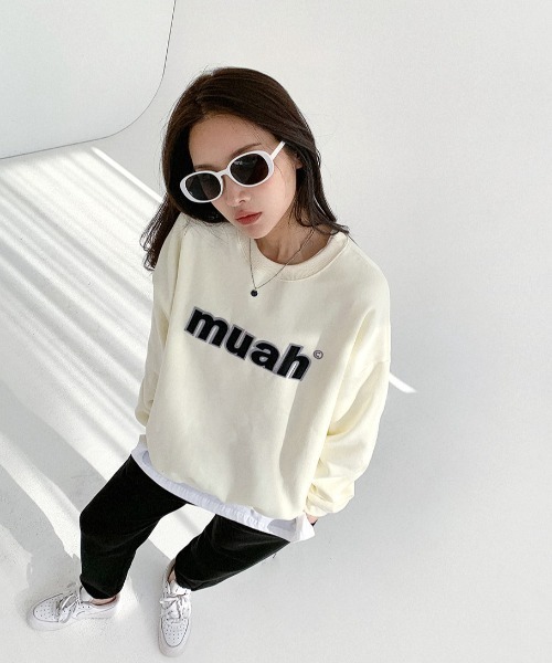 muahmuah(ムーアムーア)の「A'GEM/9 × .kom『muah muah/ムーアムーア』SIGNATURE COMBI LOGO MTM/シグネチャー コンビロゴ スウェットシャツ トレーナー(スウェット・レディース・アイボリー/グレー/ダークブルー/マスタード・FREE)」の16枚目の写真