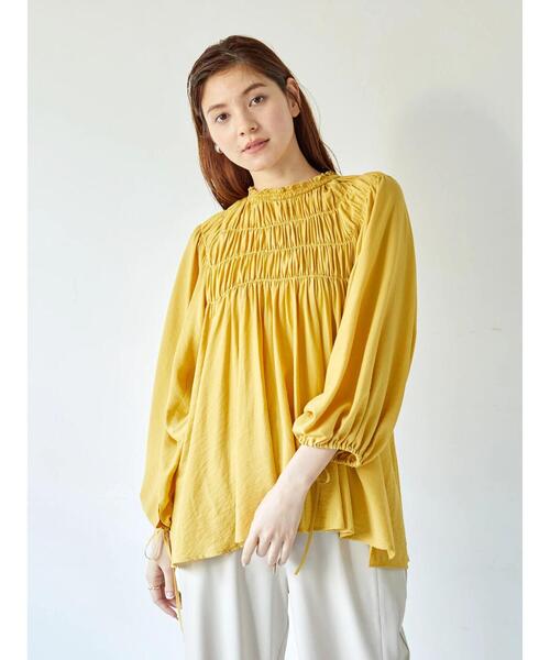 Editt by YECCA VECCA（エディットバイイェッカヴェッカ）の「シャーリングネックブラウス　＊（シャツ/ブラウス・レディース・ホワイト/イエロー/ライトブルー・FREE）」の4枚目の写真