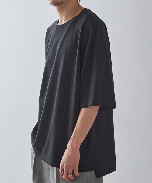 CROSS & STITCH（クロスステッチ）の「【Cross＆Stitch】オープンエンド マックスウェイト オーバーサイズTシャツ ボックスシルエット 短丈 ショート丈 OE1401（Tシャツ/カットソー・メンズ・ホワイト/ブラック/ベージュ/グリーン・M/L）」の17枚目の写真