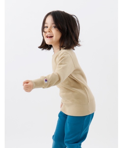 Champion(チャンピオン)の「【Champion/チャンピオン】キッズ ベーシック クルーネックスウェットシャツ(スウェット・キッズ・ネイビー/ベージュ/ブラック/ブルー/オフホワイト/グレー/チャコール/ライトブルー/カーキ/ブラウン/ベージュ系その他3/オートミール・140/110/120/100/130/160/150)」の17枚目の写真