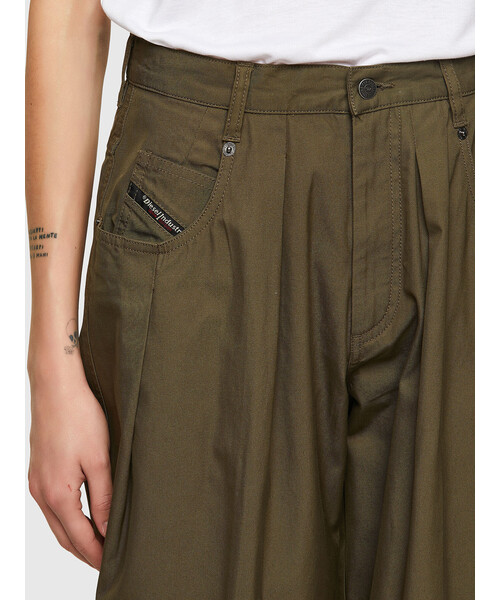 DIESEL（ディーゼル）の「レディース パンツ  コットン ルーズシルエット ツータック（その他パンツ・レディース・ブラック/カーキ・29inch/25inch/27inch/23inch）」の4枚目の写真