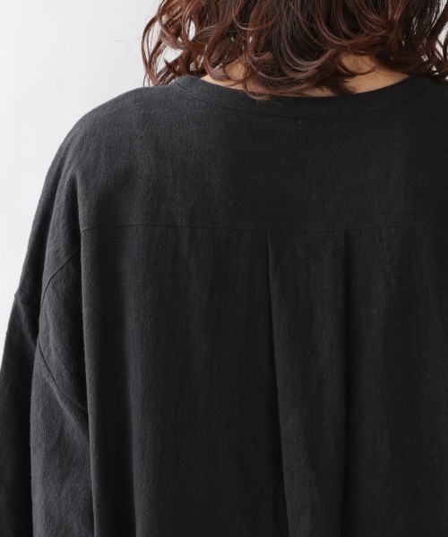 yuw(ユウ)の「カフタンワンピース 946968(ワンピース・レディース・ブラック/ベージュ/グレー/グリーン・FREE)」の17枚目の写真