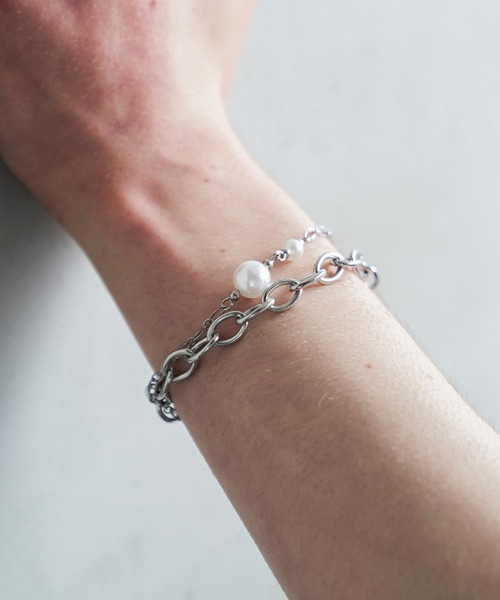 shiki tokyo（シキトウキョウ）の「DOUBLE CHAIN PEARL BRACELET / ダブルチェーンパールブレスレット（ブレスレット・メンズ・シルバー・FREE）」の5枚目の写真