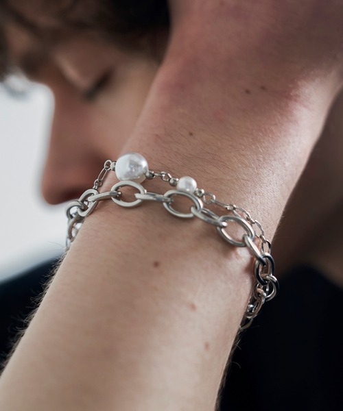 shiki tokyo（シキトウキョウ）の「DOUBLE CHAIN PEARL BRACELET / ダブルチェーンパールブレスレット（ブレスレット・メンズ・シルバー・FREE）」の6枚目の写真