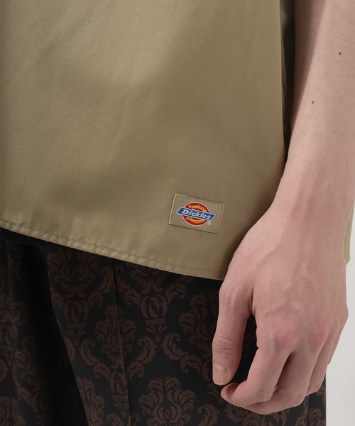 Dickies(ディッキーズ)の「【Dickies/ディッキーズ】TCツイルオーバーサイズワークシャツ<セットアップ可能>(シャツ/ブラウス・メンズ・ライトグレー/ブラック/ベージュ/ネイビー/サックスブルー/ピンク・M/L/XL)」の14枚目の写真