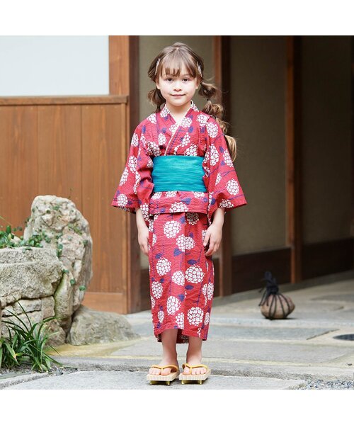 BREEZE（ブリーズ）の「アジサイ柄浴衣セット（浴衣・キッズ・ネイビー/レッド・90/100/110/120/130/140）」の3枚目の写真