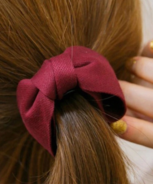 VIBGYOR Women(ヴィブジョー ウィメン)の「【float】リボン バナナクリップ【7色展開】(バレッタ/ヘアクリップ・レディース・ワインレッド/ブラウン/ピンクベージュ/ブルー/ネイビー/ワイン/ブラック・FREE)」の6枚目の写真