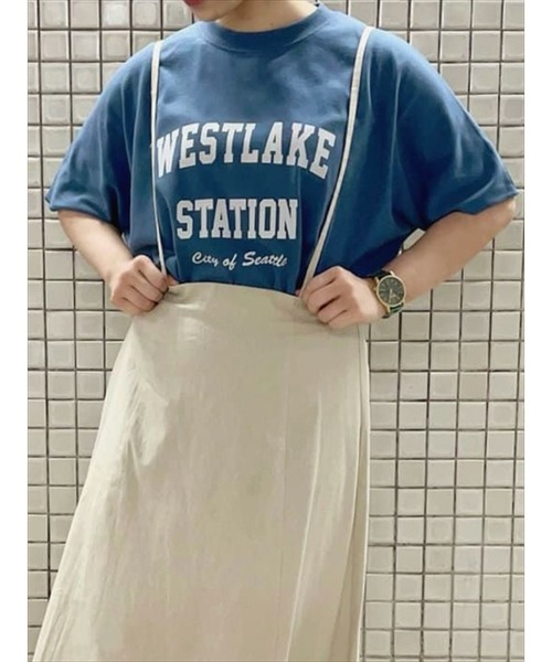 Samansa Mos2 blue(サマンサモスモスブルー)の「ロゴビッグTee(Tシャツ/カットソー・レディース・ブルー/オフホワイト/チャコール・フリ-)」の1枚目の写真