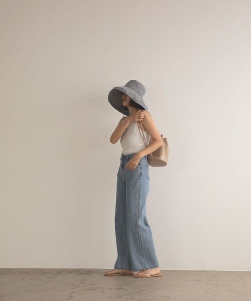 marjour（マージュール）の「BIG BUCKET HAT（ハット・レディース・アイボリー/ブラック/ブルーグレー・FREE）」の10枚目の写真