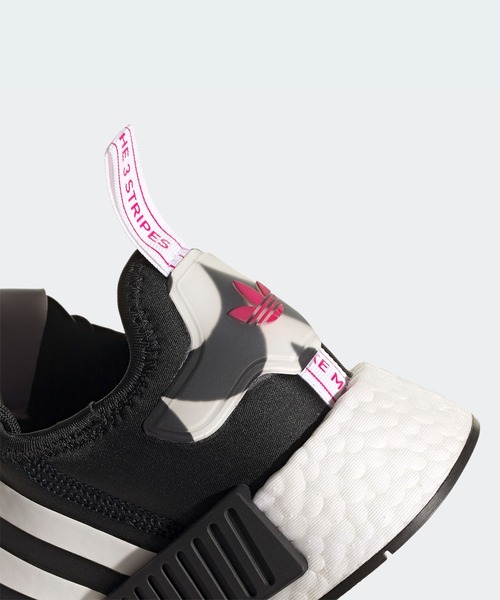 adidas（アディダス）の「マリメッコ NMD_R1 [Marimekko NMD_R1