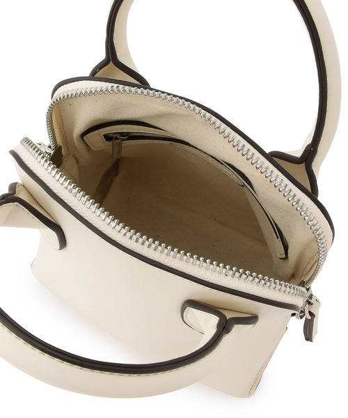 ADAM ET ROPE'(アダムエロペ)の「フェイクレザーMINIボストンバッグ(ボストンバッグ・レディース・ブラック/オフホワイト/グリーン・FREE)」の17枚目の写真