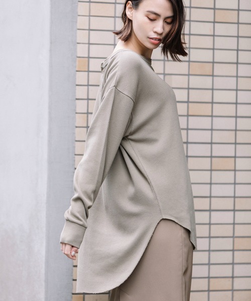 Munich（ミューニック）の「ストレッチサーマルバックヘンリーネックプルオーバー（Tシャツ/カットソー・レディース・ブラック/ベージュ/オフホワイト/カーキ/グリーン・FREE）」の16枚目の写真