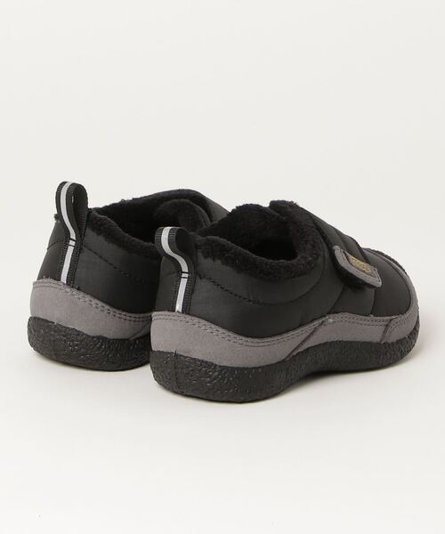 KEEN(キーン)の「KEEN/キーン キッズ HOWSER LOW WRAP キッズ 防寒 あったか もこもこ スリッポン ハウザーロー 1025672(スニーカー・キッズ・ブラック×グレー・17.0cm/18.0cm/16.0cm/18.5cm/19.5cm/15.0cm)」の2枚目の写真