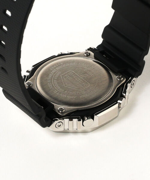 G-SHOCK(ジーショック)の「G-SHOCK / GM-2100-1AJF アナデジ ウォッチ(アナログ腕時計・メンズ・ブラック・ONE SIZE)」の3枚目の写真
