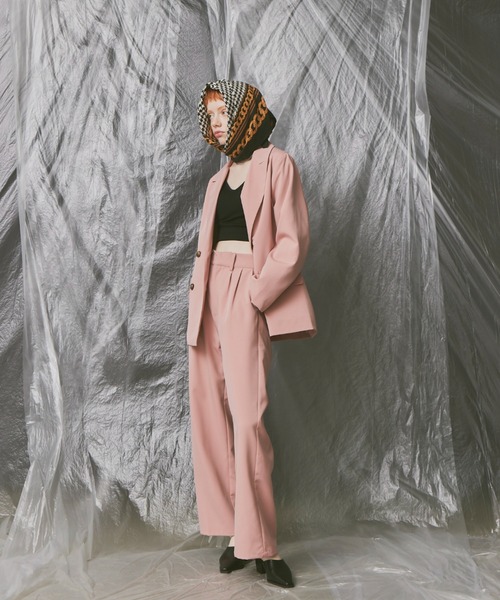 Happy John(ハッピージョン)の「basic color tailored jacket/ベーシックカラーテーラードジャケット(テーラードジャケット・レディース・ブラック/ダークグリーン/マスタード/ブルーグレー/イエロー/ピンク/カーキ・FREE)」の16枚目の写真