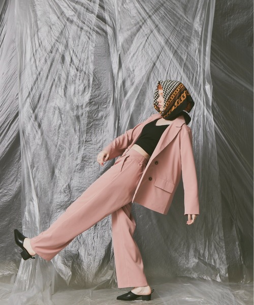 Happy John(ハッピージョン)の「basic color tailored jacket/ベーシックカラーテーラードジャケット(テーラードジャケット・レディース・ブラック/ダークグリーン/マスタード/ブルーグレー/イエロー/ピンク/カーキ・FREE)」の15枚目の写真