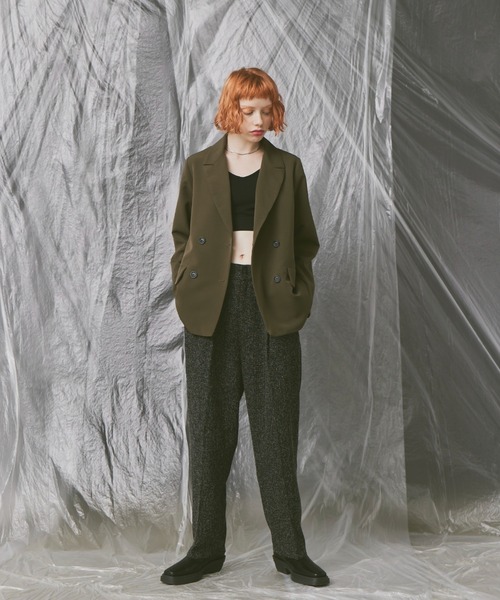 Happy John(ハッピージョン)の「basic color tailored jacket/ベーシックカラーテーラードジャケット(テーラードジャケット・レディース・ブラック/ダークグリーン/マスタード/ブルーグレー/イエロー/ピンク/カーキ・FREE)」の11枚目の写真