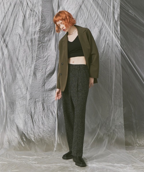 Happy John(ハッピージョン)の「basic color tailored jacket/ベーシックカラーテーラードジャケット(テーラードジャケット・レディース・ブラック/ダークグリーン/マスタード/ブルーグレー/イエロー/ピンク/カーキ・FREE)」の9枚目の写真