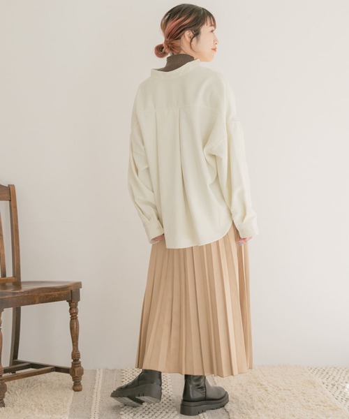 ITEMS URBANRESEARCH（アイテムズ アーバンリサーチ）の「フェイクスエードロングプリーツスカート（スカート・レディース・カーキ/ベージュ/チャコールグレー/モカ・FREE）」の22枚目の写真