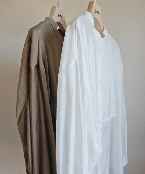 y/m by Yukie（イムバイユキエ）の「シアーラッフルシャツ（シャツ/ブラウス・レディース・モカ/オフホワイト・FREE）」の20枚目の写真