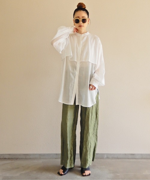 y/m by Yukie（イムバイユキエ）の「シアーラッフルシャツ（シャツ/ブラウス・レディース・モカ/オフホワイト・FREE）」の5枚目の写真