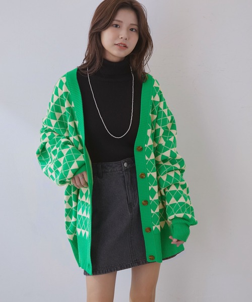 vis-`a-vis(ビサビ)の「【WEB限定】マストトレンド!ダイヤ柄ボリュームカーディガン(カーディガン/ボレロ・レディース・ブラウン系その他3/ブルー系その他4/キナリ/グリーン・FREE)」の21枚目の写真