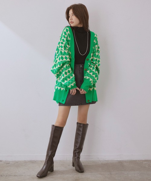 vis-`a-vis(ビサビ)の「【WEB限定】マストトレンド!ダイヤ柄ボリュームカーディガン(カーディガン/ボレロ・レディース・ブラウン系その他3/ブルー系その他4/キナリ/グリーン・FREE)」の22枚目の写真