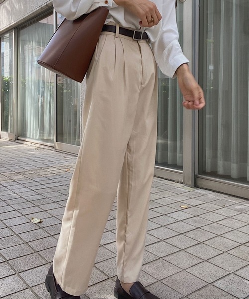 LAUIR(ラウアー)の「ツータックスラックス(スラックス・レディース・ブラック/グレイッシュベージュ/ベージュ/モカ/ブラウン/グレー・MEDIUM/LARGE/X-LARGE)」の6枚目の写真