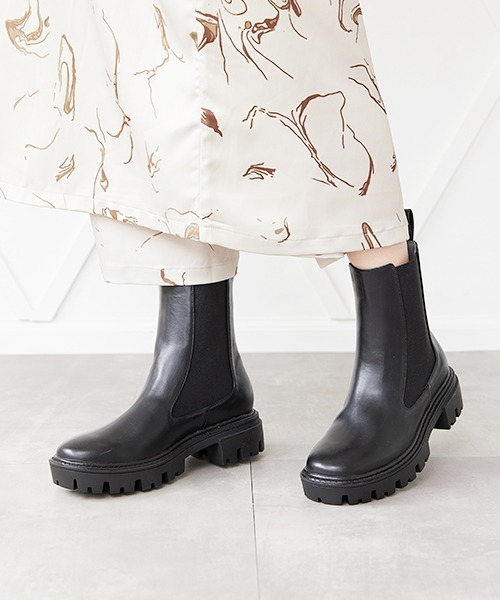 JELLY BEANS(ジェリービーンズ)の「トラックソールサイドゴアブーツ(214-40247)JELLY BEANS(ジェリービーンズ)(ブーツ・レディース・ブラック/カーキ/アイボリー・S/M/L)」の3枚目の写真