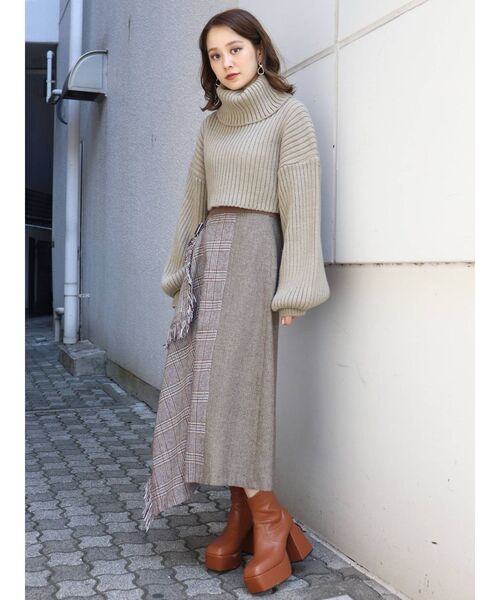 MURUA（ムルーア）の「ショートオフタートルニット（ニット/セーター・レディース・アイボリー/グレー/ブルー/ベージュ・FREE）」の14枚目の写真