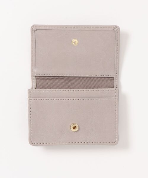 PEDIR（ペディール）の「ネブラスカ ネームカードケース/PEDIR（名刺入れ・レディース・グレイッシュベージュ/ベージュ系その他/ネイビー/ライトブルー/パープル/ピンク・FREE）」の7枚目の写真