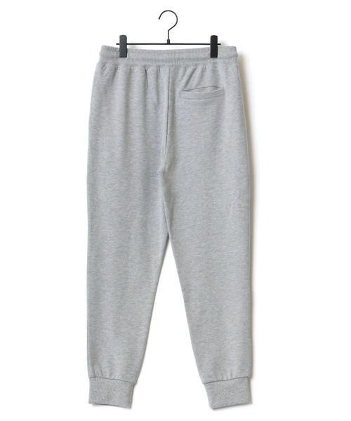 FILA（フィラ）の「FILA/フィラ 別注 セットアップ ワンポイント ロゴ刺繍 スウェット プルパーカー&ジョガーパンツ/ルームウェア/ワンマイルウェア（ルームウェア/パジャマ・メンズ・チャコールグレー/ブラック/グレー・LL/M/L）」の4枚目の写真