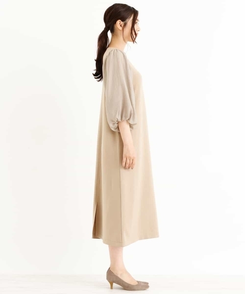 a.v.v(アーヴェヴェ)の「シアーパフスリーブワンピース(ワンピース・レディース・ベージュ/ブラック・34/36/40/38/42)」の11枚目の写真