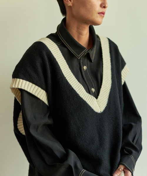 VACANCY（ヴァカンシー）の「配色ニットベスト（ベスト・レディース・グリーン/ブラック/オレンジ・FREE）」の12枚目の写真