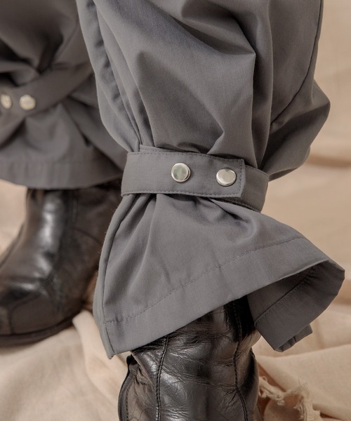 Adoon plain（アドーンプレーン）の「【Adoon plain】裾ベルトパンツ（その他パンツ・メンズ・グレー/ブラウン・LARGE/SMALL/MEDIUM）」の12枚目の写真