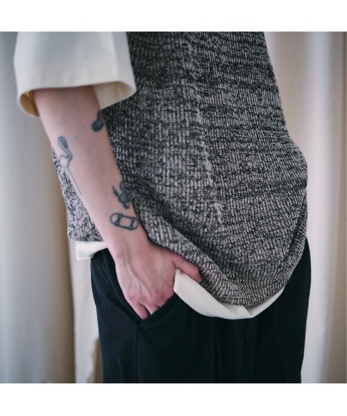 UNFIL(アンフィル)の「unfil アンフィル / organic hemp ribbed-knit vest オーガニックヘンプ リブニットベスト / WWSP-UU009(ベスト・メンズ・杢グレー/ベージュ・5/4)」の17枚目の写真