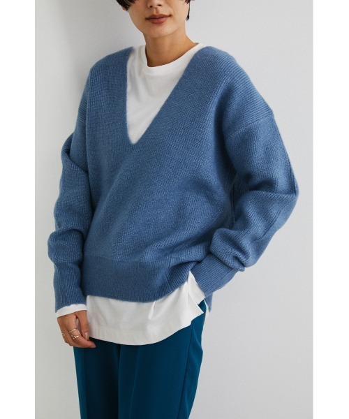 STYLEMIXER（スタイルミキサー）の「ディープVネックニット（ニット/セーター・レディース・ベージュ/ブラック/ブルー・FREE）」の21枚目の写真