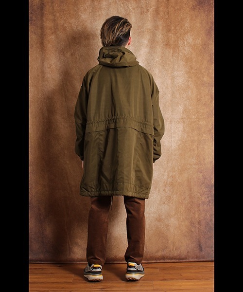 Universal Style Wear(ユニバーサルスタイルウェア)の「WILDERNESS EXPERIENCE モンスター オーバーコート(その他アウター・メンズ・ブラック/カーキ/ベージュ・LARGE/MEDIUM/X-LARGE)」の8枚目の写真
