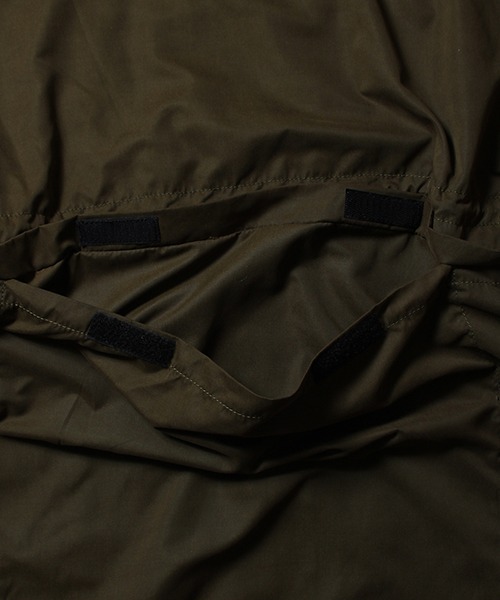 Universal Style Wear(ユニバーサルスタイルウェア)の「WILDERNESS EXPERIENCE モンスター オーバーコート(その他アウター・メンズ・ブラック/カーキ/ベージュ・LARGE/MEDIUM/X-LARGE)」の14枚目の写真
