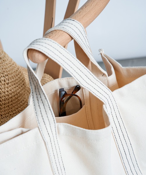 MAISON BREEZE（メゾンブリーズ）の「【MAISON BREEZE】ビッグヘビーキャンバスツールバッグ KNF（トートバッグ・レディース・ホワイト・FREE）」の11枚目の写真