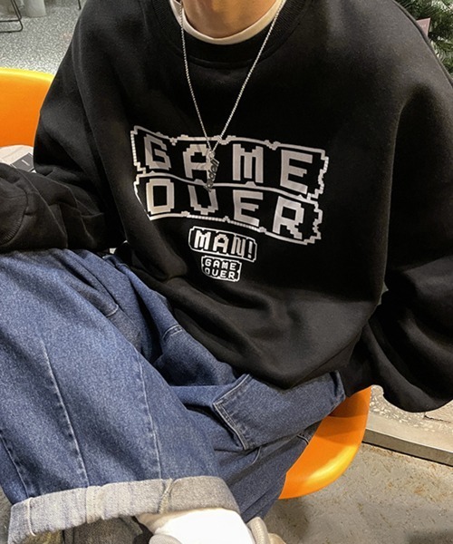 NOWLE(ノウル)の「【NOWLE】GAME OVERプリント ビッグシルエット トレーナー(スウェット・メンズ・ブラック/グレー/ブルー・MEDIUM/LARGE/X-LARGE/XX-LARGE)」の2枚目の写真
